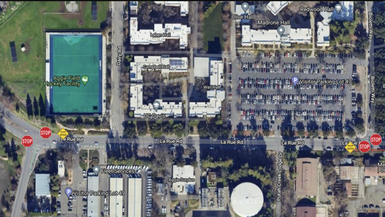 Image of map showing where new stops are going on La Rue Road on the UC Davis campus.